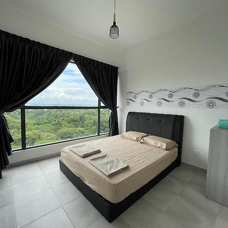 Sandakan Homestay Sea-Forest View Apartment 2R2B 海森雙景公寓 エクステリア 写真