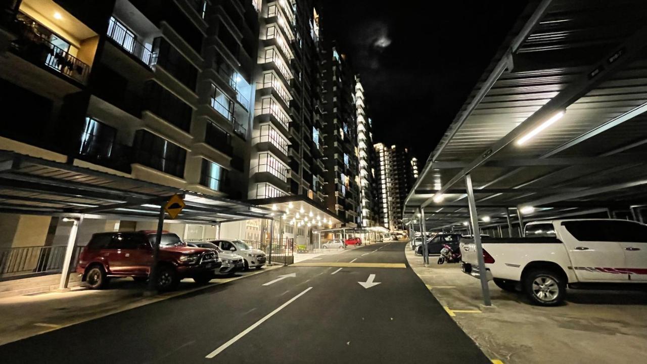 Sandakan Homestay Sea-Forest View Apartment 2R2B 海森雙景公寓 エクステリア 写真